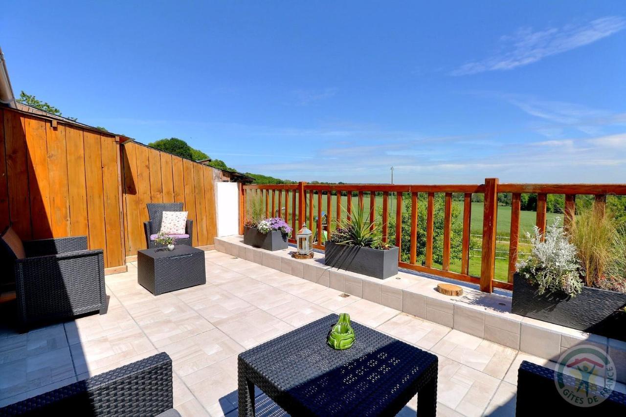 Les Bouyeres Bed & Breakfast Saint-Malon-sur-Mel Exterior photo